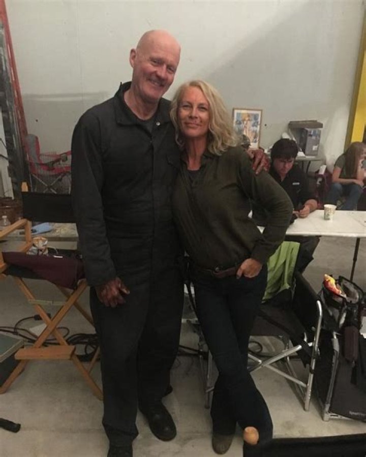 Carrie's Husband: The Man Behind The Voice