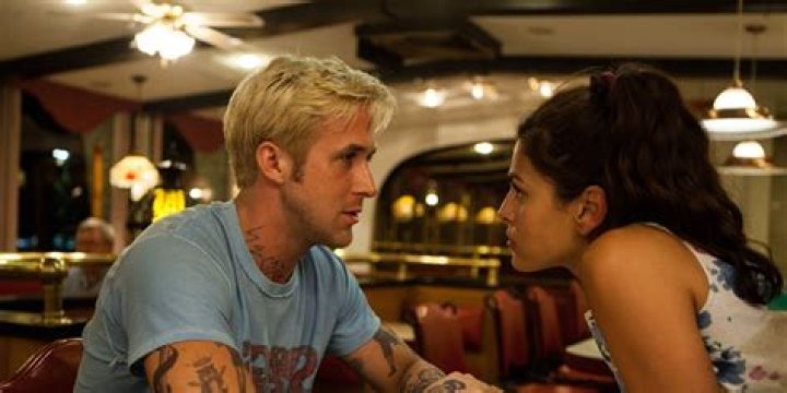 Eva Mendes And Ryan Gosling: A Tinseltown Power Couple