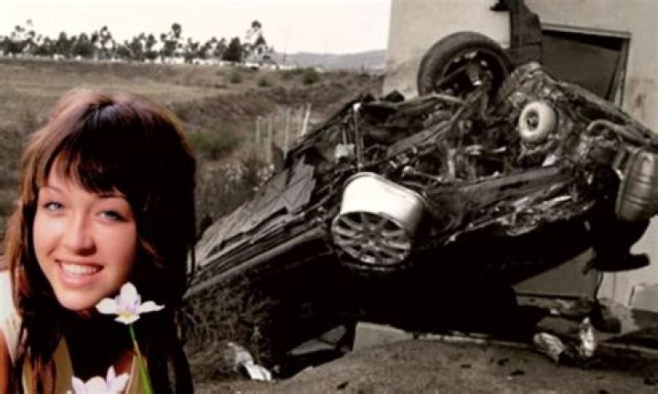 Graphic Photos Of Nikki Catsouras' Car Crash