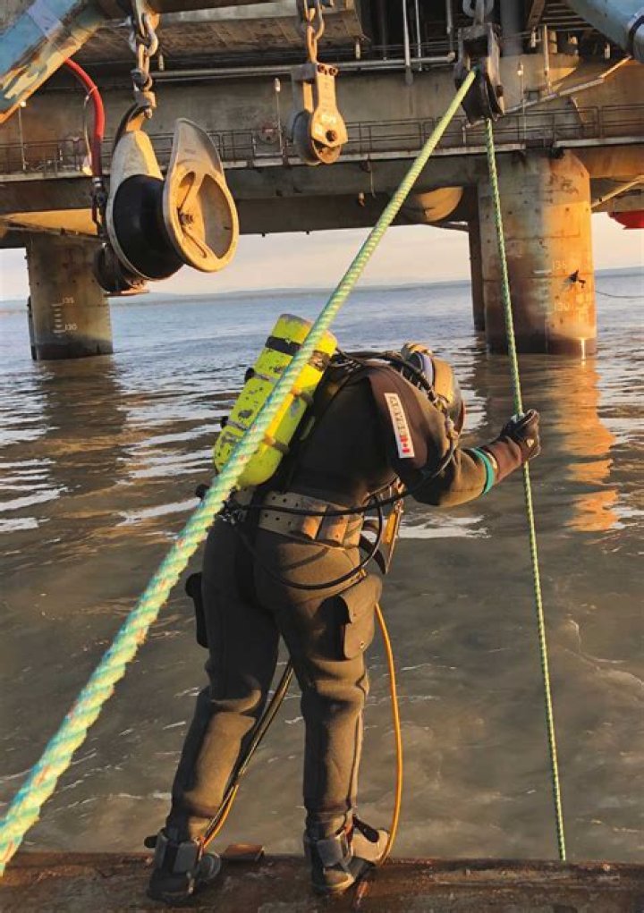 Jim Bakker's Astronomical Net Worth: A Deep Dive