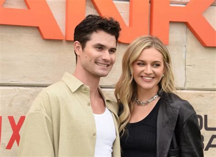 Kelsea Ballerini And Chase Stokes: A Whirlwind Romance
