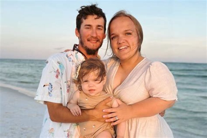 Liz And Brice Welcome A Little Person Baby