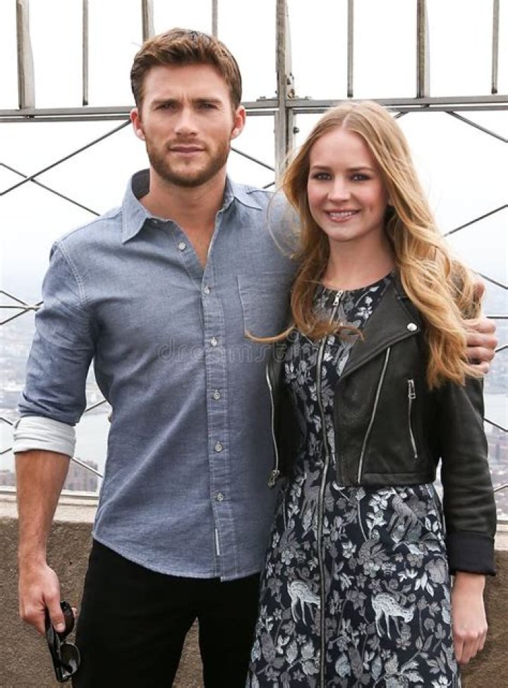 Scott Eastwood And Britt Robertson's Love Story