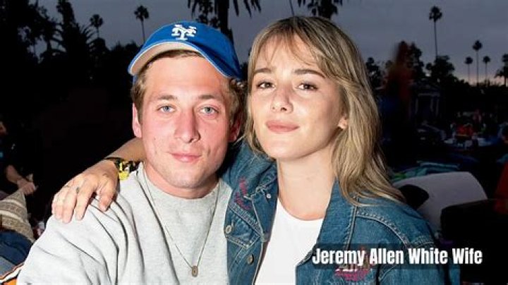 The Definitive Guide To Uncovering Jeremy Allen White's Height