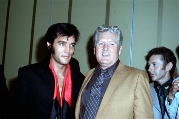 Unbreakable Bond: Unveiling The Deep Connection Between Elvis And Vernon Presley