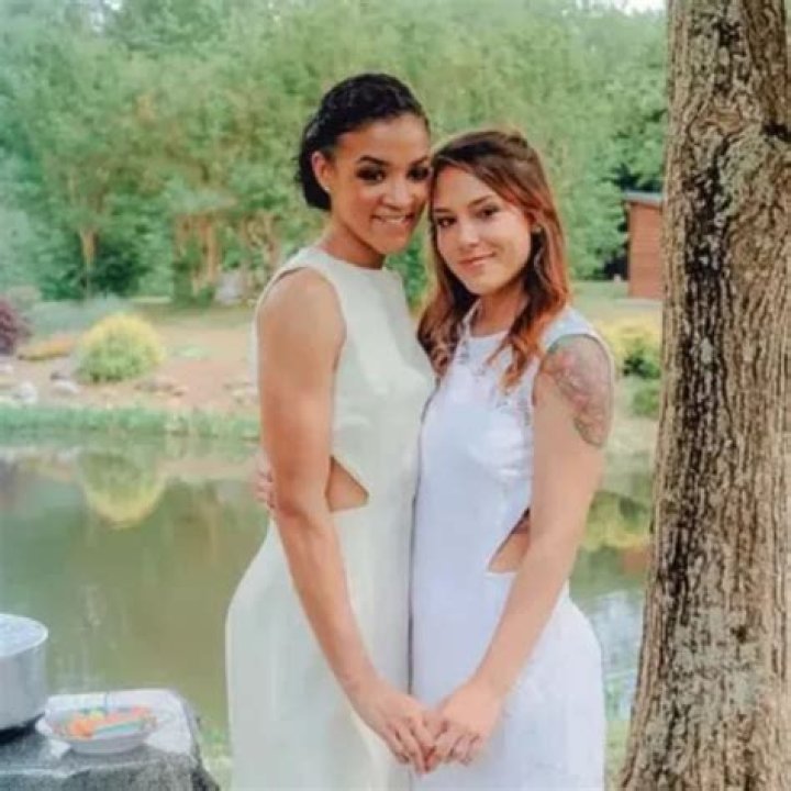 Wife Of Andraya Carter: Meet Bre Austin